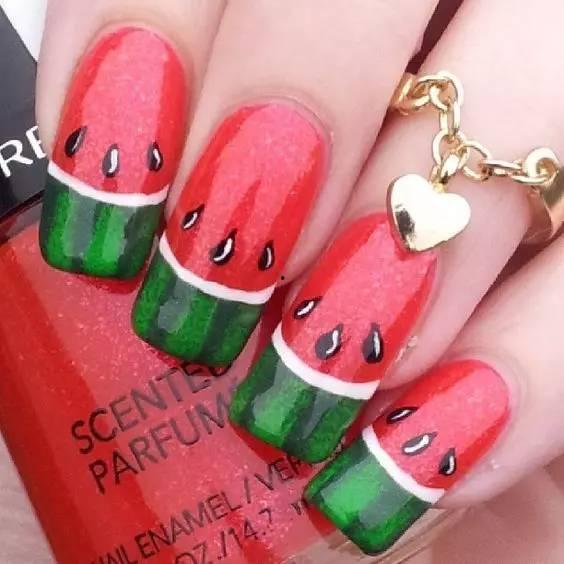 娱乐吃瓜酱美甲视频在线观看